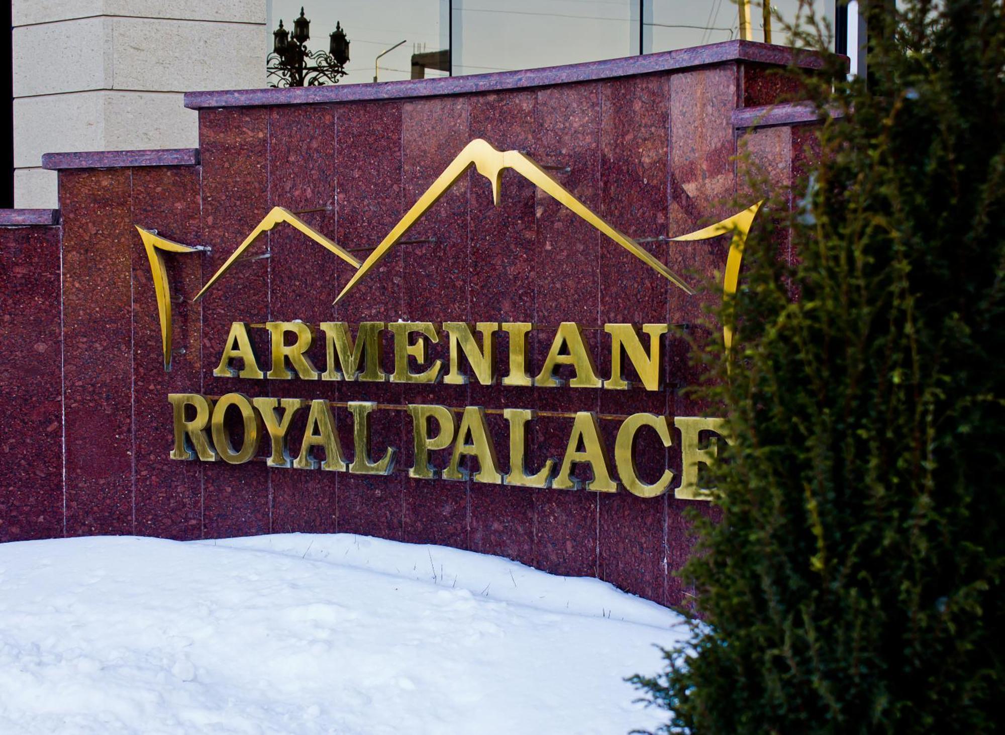 Armenian Royal Palace Erevan Exterior foto